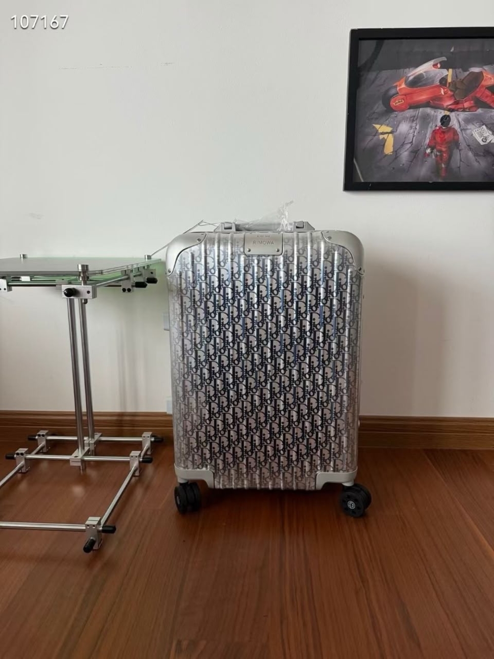 Luxury Silver Patterned Rolling Carry-On Luggage by (Blank)